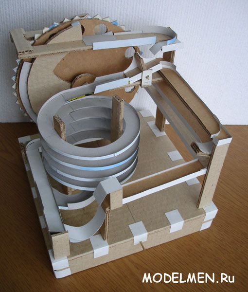 Toy with balls, made of cardboard (Marble machine)