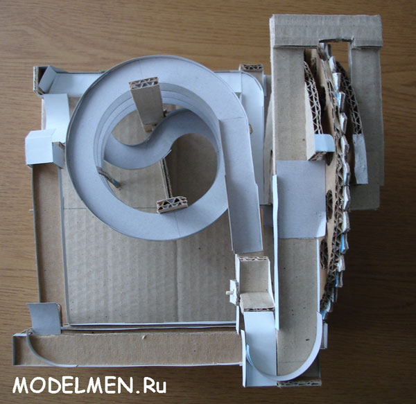 Toy with balls, made of cardboard (Marble machine)